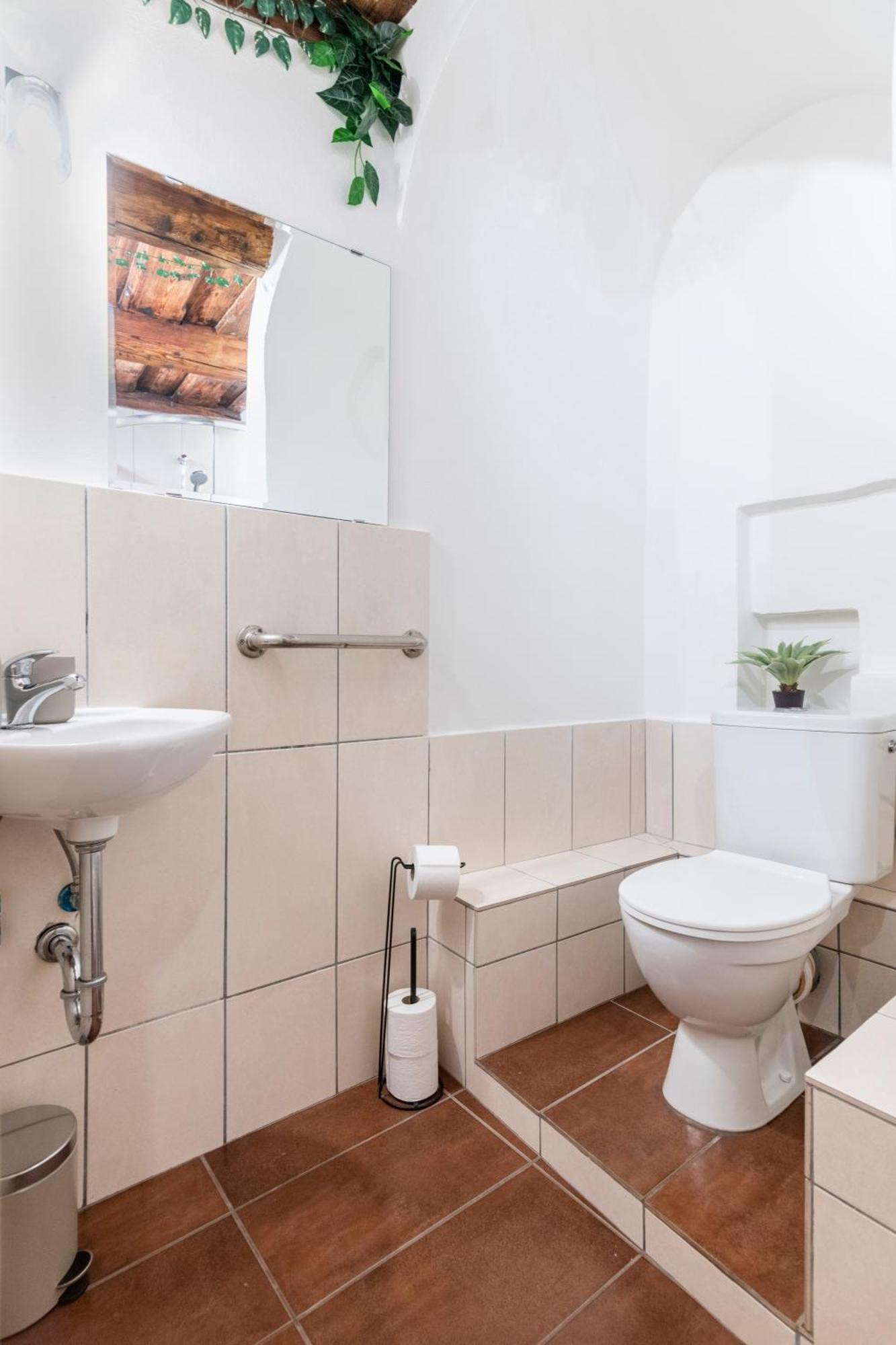 Apartament 20 Seconds To Charles Bridge Praga Zewnętrze zdjęcie